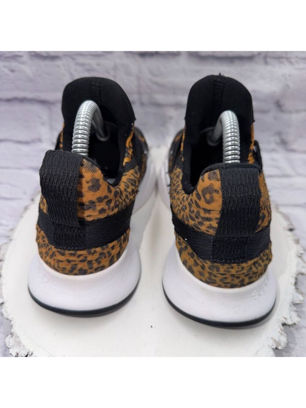 Nike SuperRep Groove Leopard Print Women’s Size 7 Athletic Sneaker CT1248-107 - Picture 4 of 9